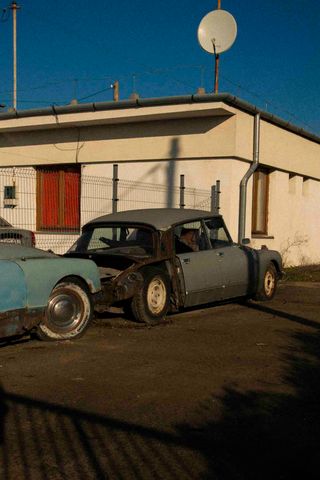 Blue Rusty Cars